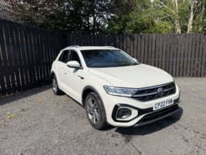 2022 Volkswagen T-Roc 1.5 Tsi R-Line in Grey — image 4