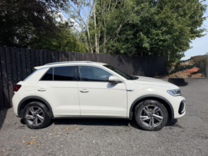 2022 Volkswagen T-Roc 1.5 Tsi R-Line in Grey — image 5