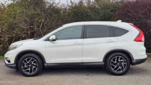 2016 Honda Cr-V 1.6 I-Dtec Se Plus Navi in White — image 6