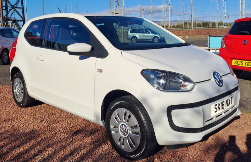 2016 Volkswagen Up! 1.0 Move Up! in White — image 1