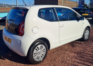 2016 Volkswagen Up! 1.0 Move Up! in White — image 6