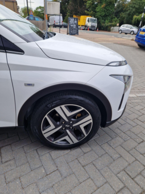 2023 Hyundai Bayon 1.0 T-Gdi Mhev Premium Dct Euro 6 (s/s) 5dr in White — image 2
