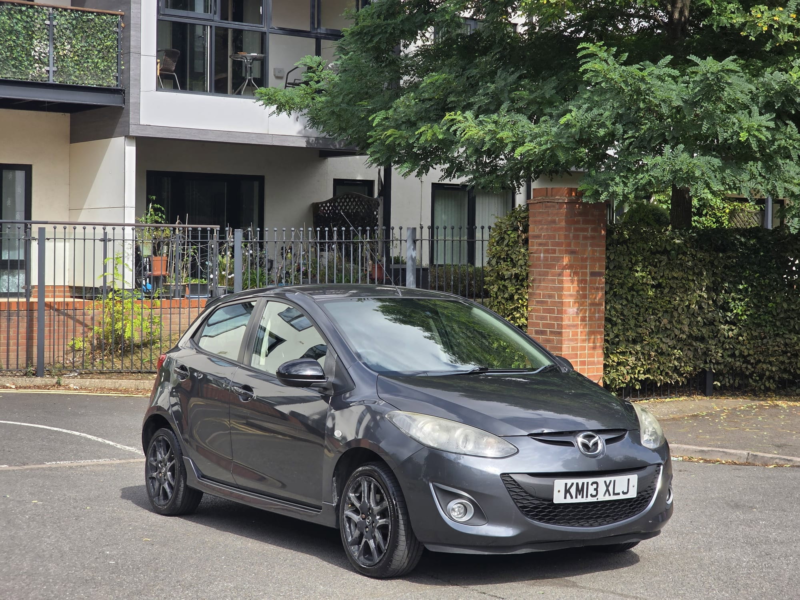 2013 Mazda Mazda2 1.3 Venture Hatchback 5dr Petrol Manual Euro 5 (84 Ps) in Grey — image 1