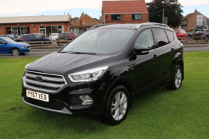 2018 Ford Kuga 1.5 T Ecoboost Titanium in Black — image 4