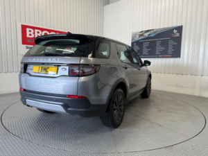2020 Land Rover Discovery Sport 2.0 D180 Mhev Se Auto 4WD Euro 6 (s/s) 5dr in Grey — image 6