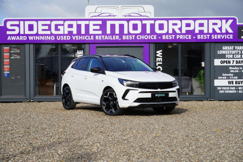 2023 Vauxhall Grandland 1.2 Turbo Ultimate Euro 6 (s/s) 5dr in White — image 1