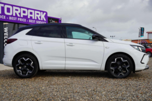 2023 Vauxhall Grandland 1.2 Turbo Ultimate Euro 6 (s/s) 5dr in White — image 6