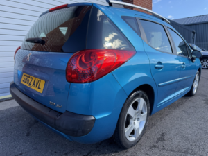 2012 Peugeot 207 Sw 1.6 Hdi Active in Blue — image 4