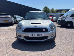 2010 MINI Hatch 1.6 Cooper S Camden Euro 5 3dr in Silver — image 6
