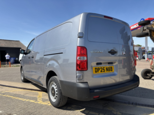 2025 Vauxhall Vivaro 1.5 Vivaro Panelvan L2 Prime 1.5td 120 S/s Mt6 in Grey — image 5