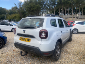 2019 Dacia Duster 1.6 Essential Sce 115 4x2 My19 in White — image 4