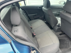 2007 Vauxhall Astra 1.4i 16v Life 5dr in Blue — image 5