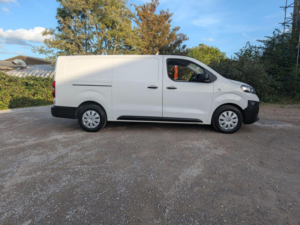 2020 Vauxhall Vivaro 2.0 Turbo D 3100 Edition L2 H1 Euro 6 (s/s) 5dr in White — image 2