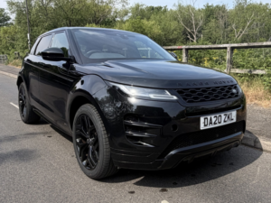 2020 Land Rover Range Rover Evoque 2.0 D180 Mhev R-Dynamic Se in Black — image 2