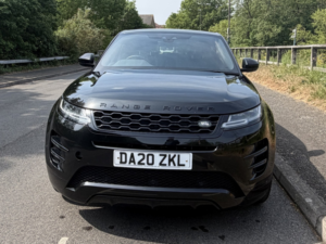 2020 Land Rover Range Rover Evoque 2.0 D180 Mhev R-Dynamic Se in Black — image 3