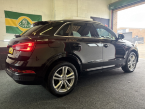 2016 Audi Q3 2.0 Tdi S Line in Black — image 5