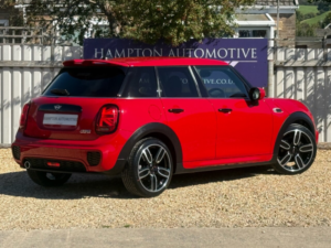 2019 MINI Hatch 1.5 Cooper Sport Hatchback 5dr Petrol Manual Euro 6 (s/s) (136 Ps) in Red — image 5