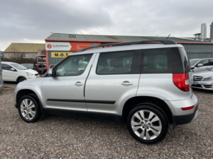 2016 Skoda Yeti 1.2 Tsi Se L in Silver — image 6