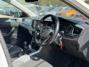 2019 Volkswagen Polo 1.0 Tsi Sel Euro 6 (s/s) 5dr in White — image 2
