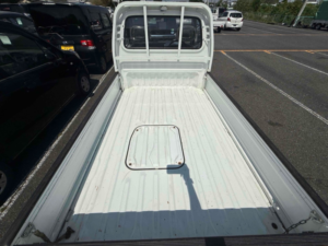 1993 Honda Acty 4WD Sdx Pickup in White — image 4