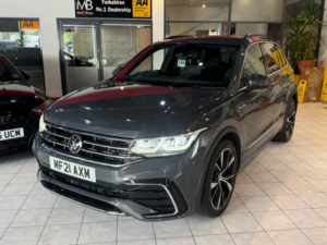 2021 Volkswagen Tiguan 1.5 Tsi R-Line in Grey — image 6