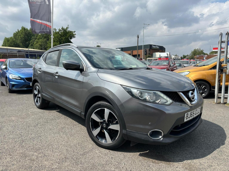 2015 Nissan Qashqai 1.6 Dci N-Tec+ 2WD Euro 6 (s/s) 5dr in Grey — image 1