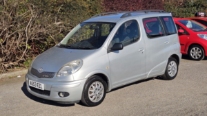 2003 Toyota Yaris Verso 1.3 Vvt-I T Spirit in Silver — image 3