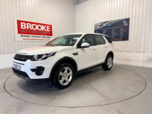 2017 Land Rover Discovery Sport 2.0 Ed4 Se Euro 6 (s/s) 5dr (5 Seat) in White — image 3