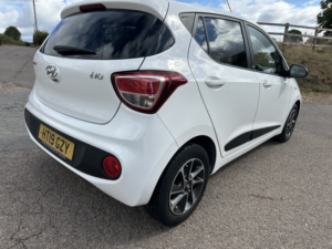 2019 Hyundai I10 1.0 I10 Go! Se 1.0 My19 in White — image 3