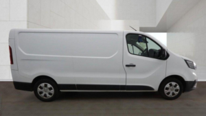 2023 Renault Trafic 2.0 Dci Blue Ll30 Business+ L2 H1 Euro 6 (s/s) 5dr in White — image 5