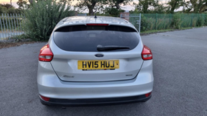 2015 Ford Focus 1.0 T Ecoboost Zetec in Silver — image 5
