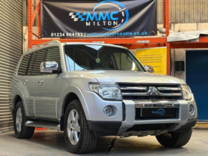 2007 Mitsubishi Shogun 3.2 Di-Dc Warrior Auto 4WD Euro 4 5dr Lwb in Silver — image 5