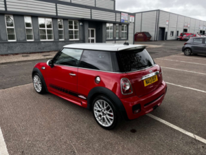 2013 MINI Hatch 1.6 John Cooper Works 3dr in Red — image 3
