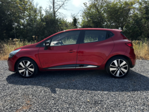 2013 Renault Clio 1.5 Dci Dynamique S Medianav in Red — image 4