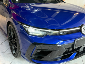 2025 Volkswagen Golf 2.0 Tsi R Black Edition in Blue — image 3