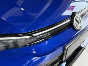 2025 Volkswagen Golf 2.0 Tsi R Black Edition in Blue — image 4