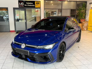 2025 Volkswagen Golf 2.0 Tsi R Black Edition in Blue — image 6