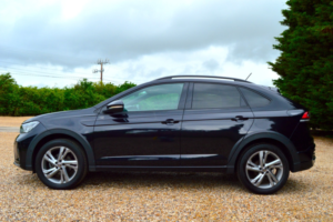 2024 Volkswagen Taigo 1.0 Tsi R-Line in Black — image 3