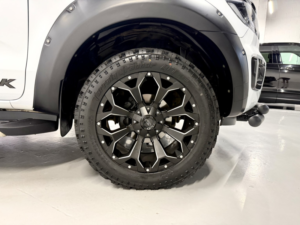 2022 Ford Ranger 2.0 Ranger Wildtrak Double Cab 2.0l Ecoblue 213ps AWD 10 Speed Automatic in White — image 4