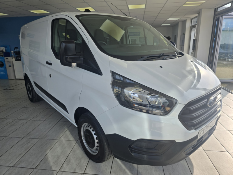 2020 Ford Transit Custom 2.0 280 Ecoblue Leader in White — image 1