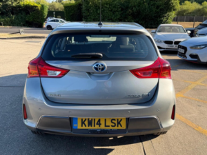 2014 Toyota Auris 1.8 Vvt-H Icon CVT Euro 5 (s/s) 5dr in Grey — image 4