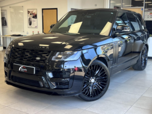 2018 Land Rover Range Rover 3.0 Td V6 Vogue in Black — image 3