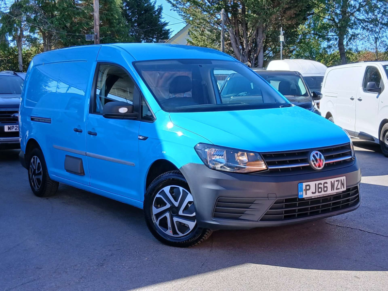 2016 Volkswagen Caddy Maxi 2.0 Tdi C20 Bluemotion Tech Startline Panel Van 6dr Diesel Manual Lwb Euro 6 (s/s) (102 Ps) in Blue — image 1