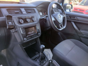 2016 Volkswagen Caddy Maxi 2.0 Tdi C20 Bluemotion Tech Startline Panel Van 6dr Diesel Manual Lwb Euro 6 (s/s) (102 Ps) in Blue — image 5