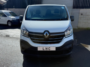 2021 Renault Trafic 2.0 Dci Energy 28 Business+ Swb Standard Roof Euro 6 (s/s) 5dr in White — image 5
