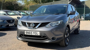 2015 Nissan Qashqai 1.5 Dci N-Tec 2WD Euro 6 (s/s) 5dr in Grey — image 2