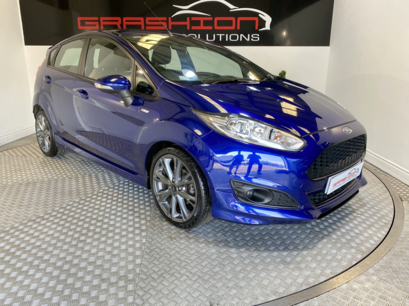 2017 Ford Fiesta 1.0 T Ecoboost St-Line in Blue — image 1