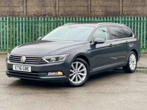 2016 Volkswagen Passat 2.0 Tdi Bluemotion Tech Se Business in Grey — image 3