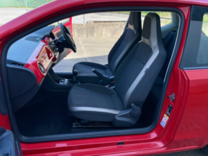 2013 Volkswagen Up! 1.0 Bluemotion Tech High Up! in Red — image 6