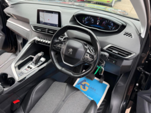 2018 Peugeot 3008 1.2 Puretech Allure Eat Euro 6 (s/s) 5dr in Black — image 3
